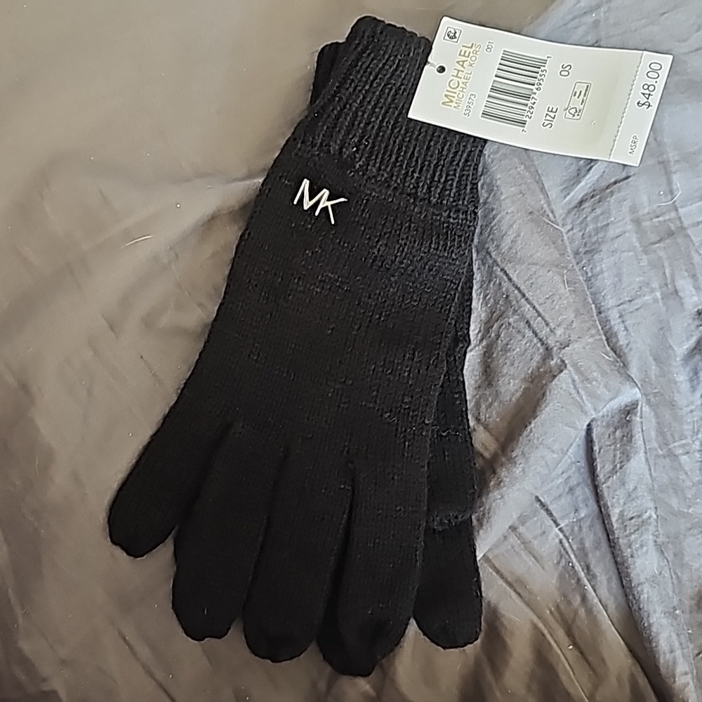 Michael Kors black gloves